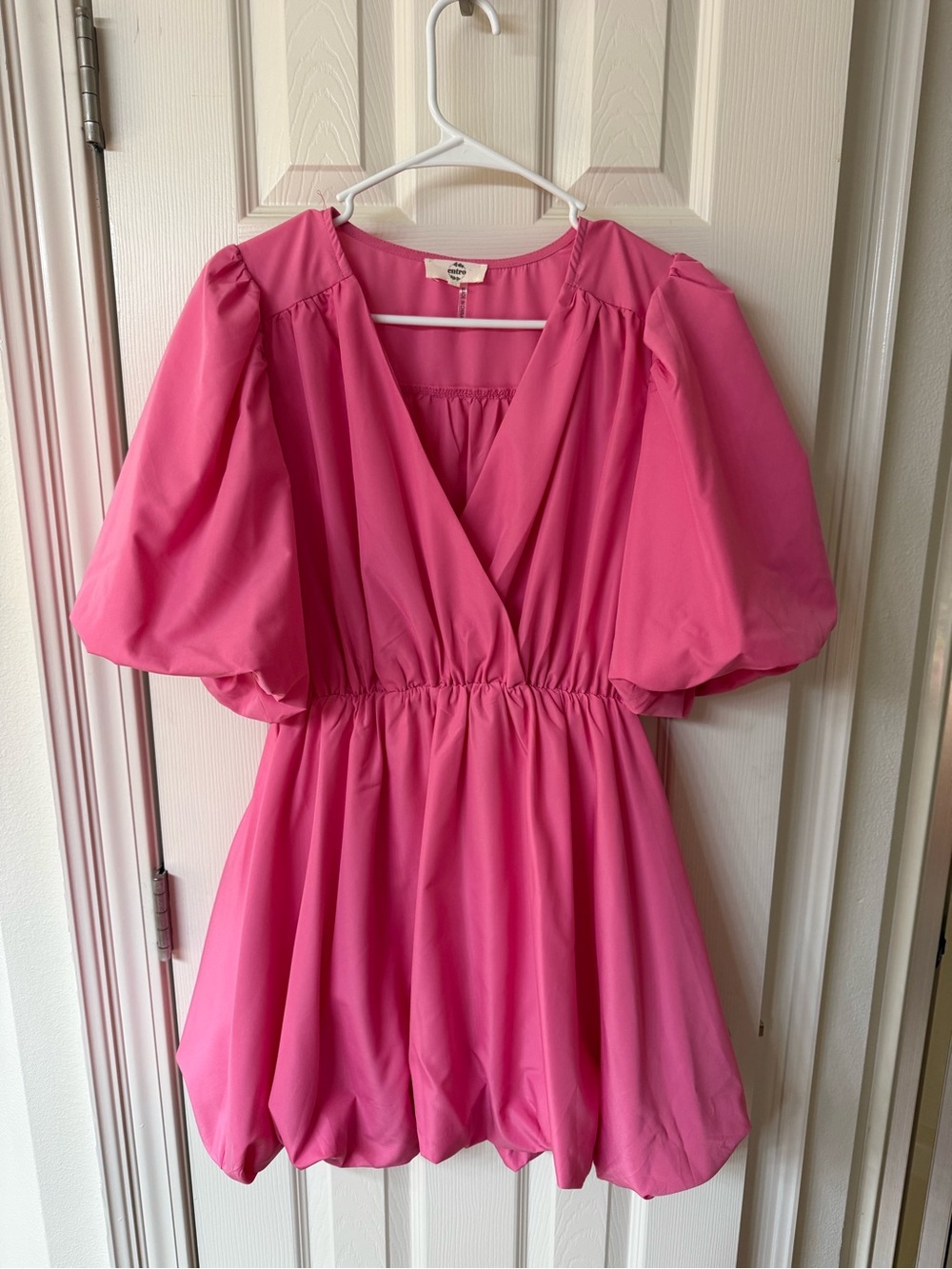 entro Hot Pink Puff-Sleeve Mini Dress - Picture 4 of 5
